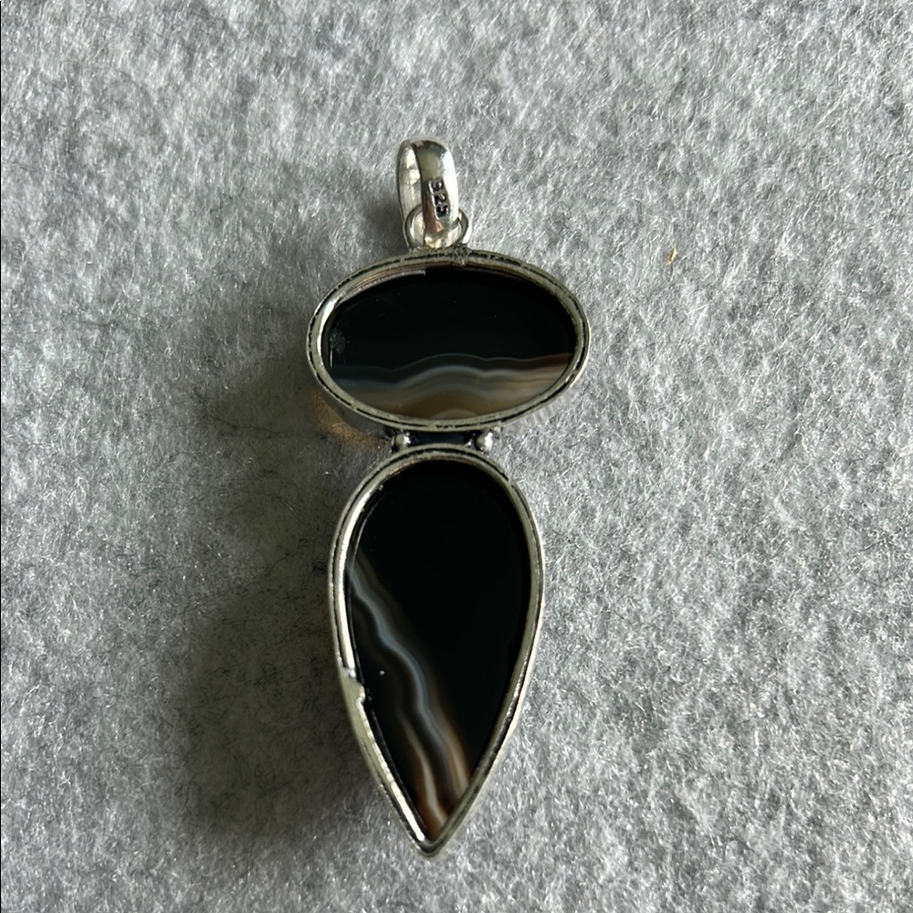 Natural Banded Black Onyx And 925 Sterling Silver Pendant - Picture 7 of 13